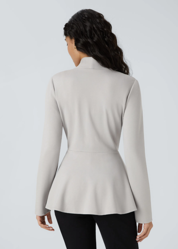 CAZADORA CUELLO V CON BOTONES